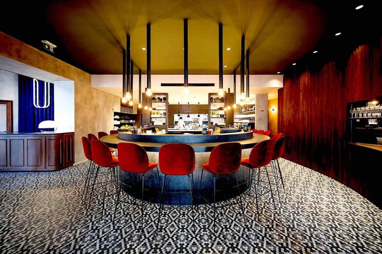 U Eat & Sleep Antwerp Hotell Exteriör bild