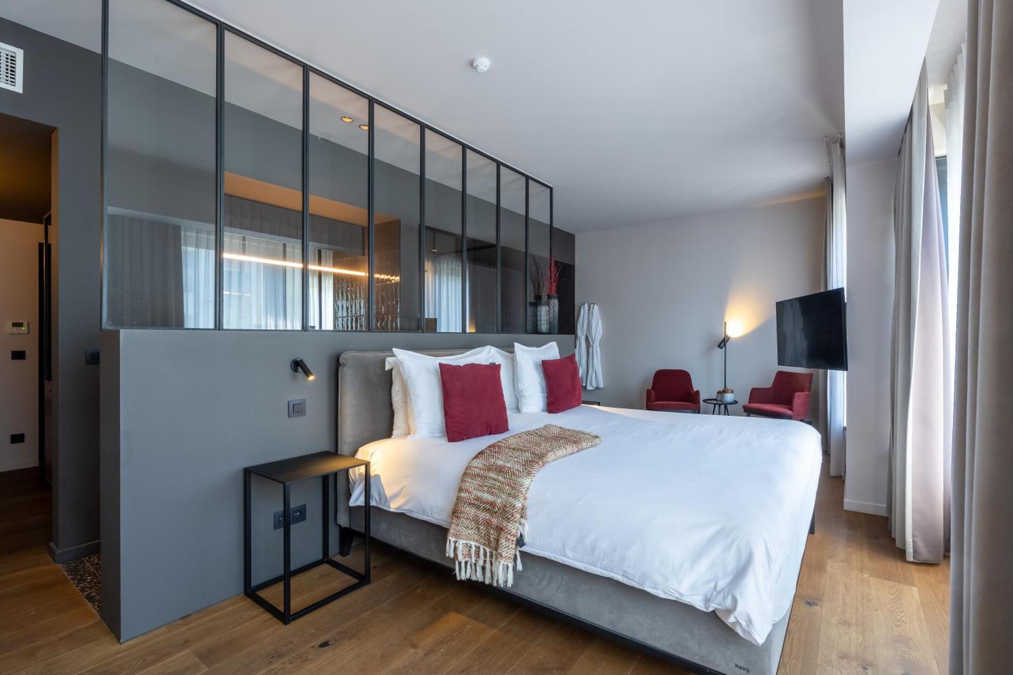 U Eat & Sleep Antwerp Hotell Exteriör bild