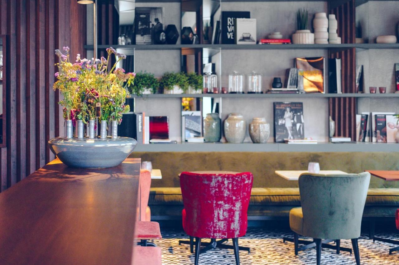 U Eat & Sleep Antwerp Hotell Exteriör bild